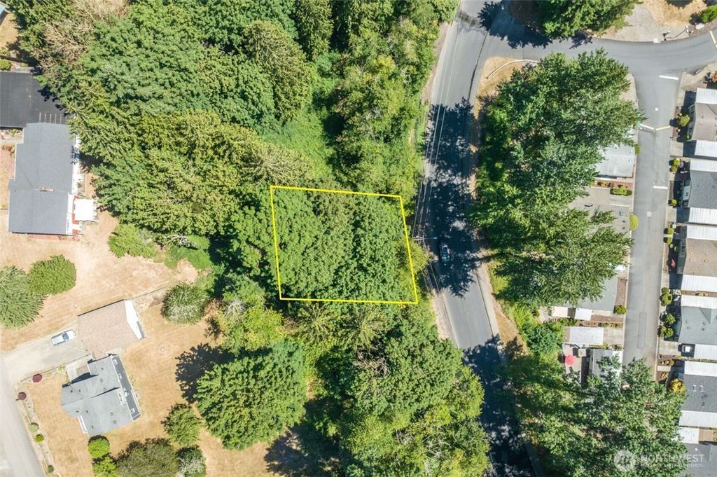 Photo of 25 XX Allen Street, Kelso, WA 98626 (MLS # 2458440)