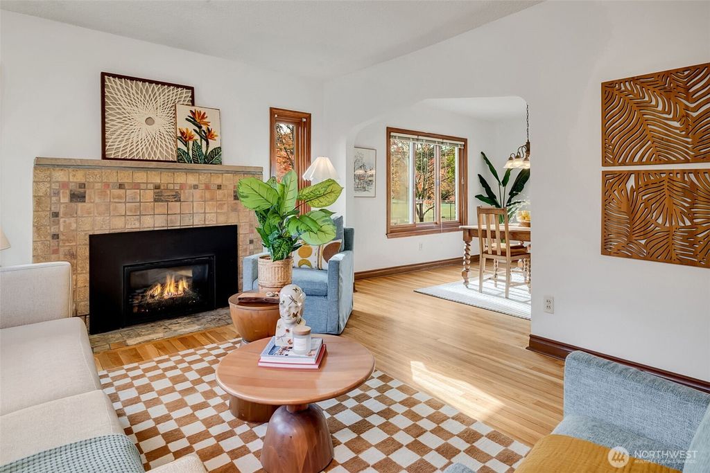 Photo of 4733 51st Avenue S, Seattle, WA 98118 (MLS # 2441740)