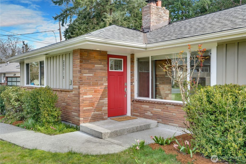 Photo of 20018 Meridian Place N, Shoreline, WA 98133 (MLS # 2498328)