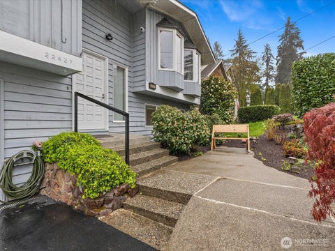 Photo of 22427 82nd Ave W AVE, Edmonds, WA 98026 (MLS # 2512108)