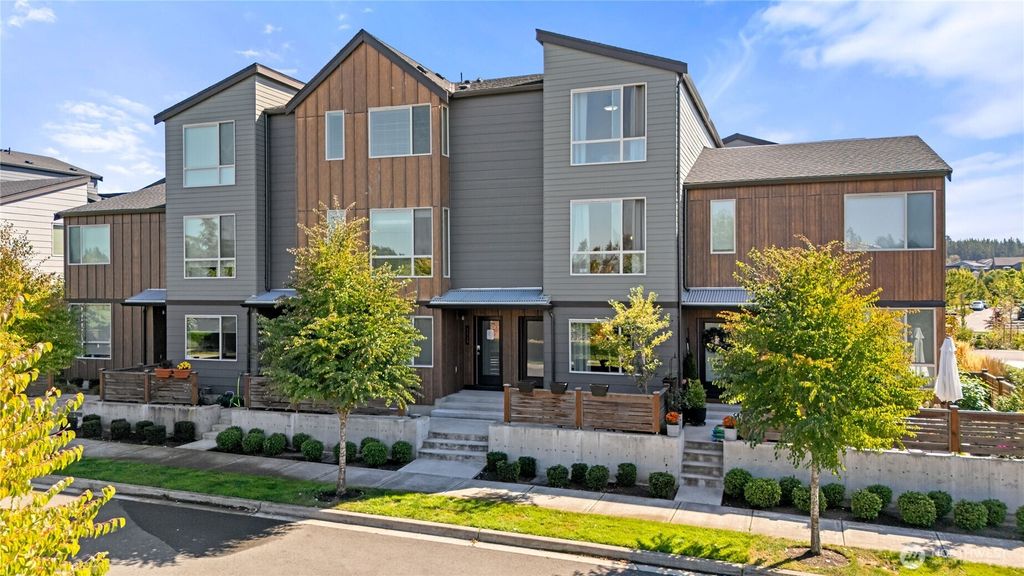 Photo of 32730 Hemlock Avenue SE, Black Diamond, WA 98010 (MLS # 2473155)