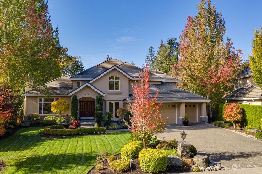 Photo of 2921 204th Lane NE, Sammamish, WA 98074 (MLS # 2170400)