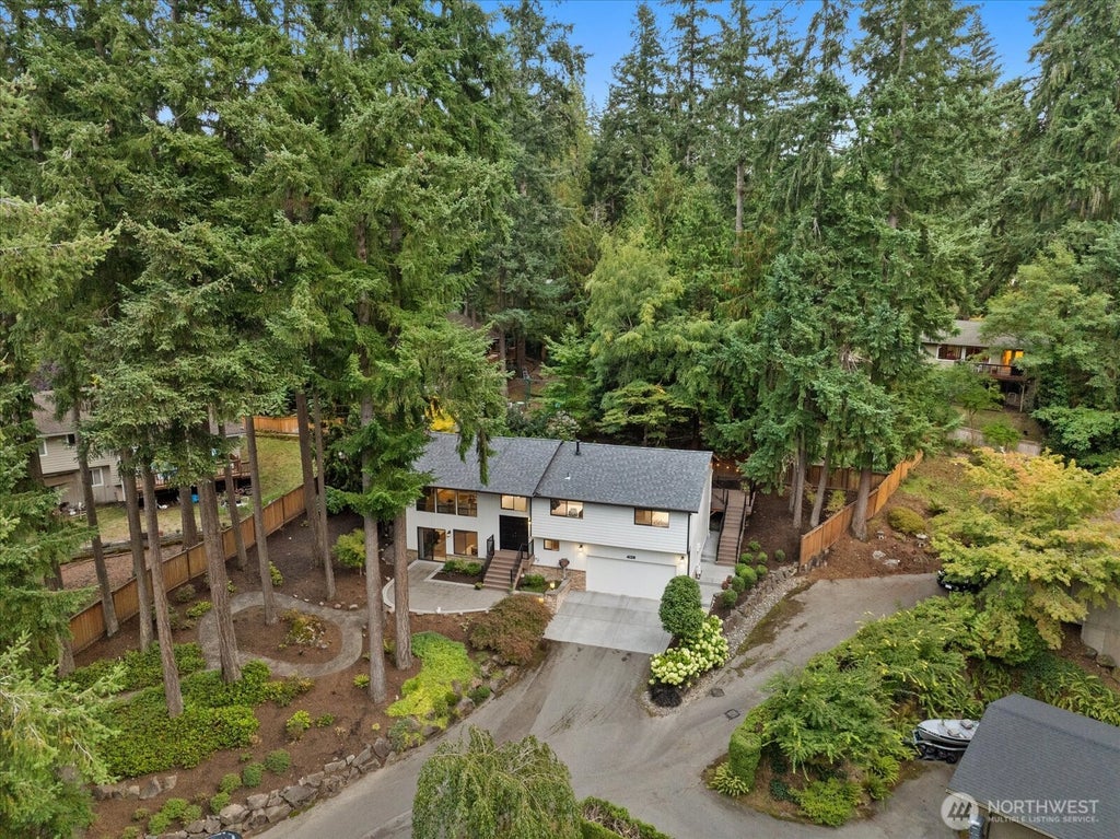 Photo of 4130 156th Lane SE, Bellevue, WA 98006 (MLS # 2589228)