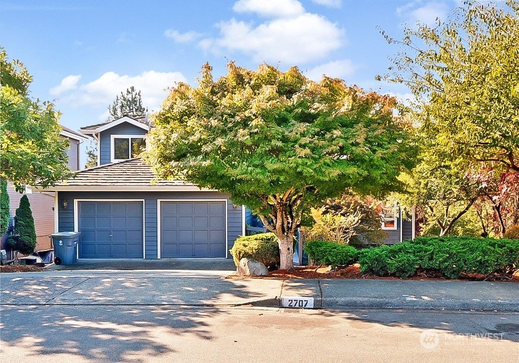 Photo of 2707 Cedar Avenue S, Renton, WA 98055 (MLS # 2284848)