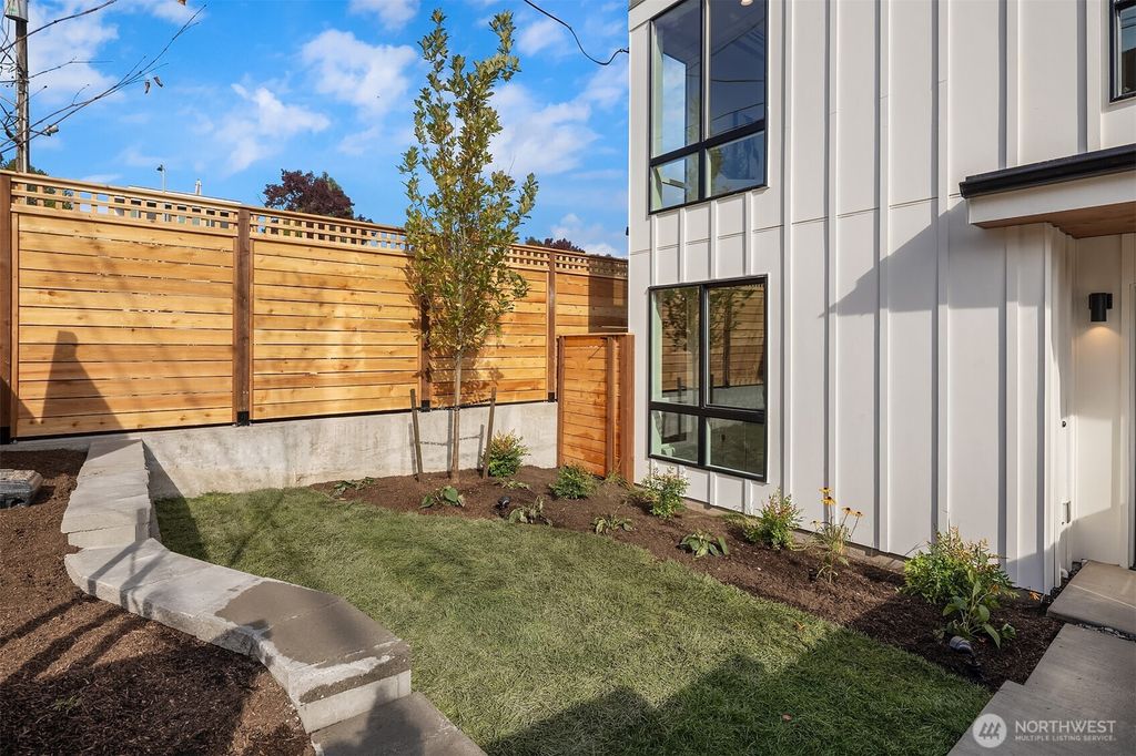 Photo of 4416 1st Avenue NE, Seattle, WA 98105 (MLS # 2469557)