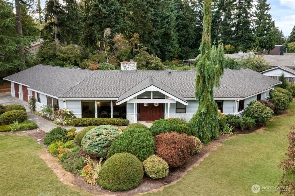 Photo of 701 175th Street SW, Bothell, WA 98012 (MLS # 2572406)