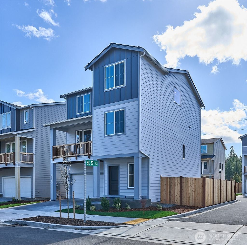 Photo of 18517 SE 271st Place, Covington, WA 98042 (MLS # 2465875)