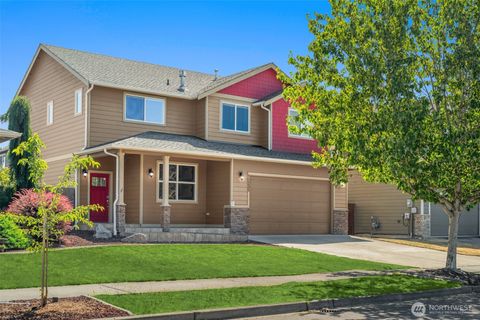 Photo of 15230 Kayla Street SE, Yelm, WA 98597 (MLS # 2424237)