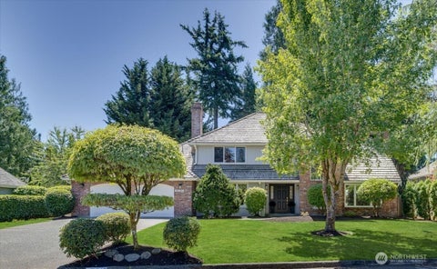 Photo of 20315 NE 39th Street, Sammamish, WA 98074 (MLS # 2525489)