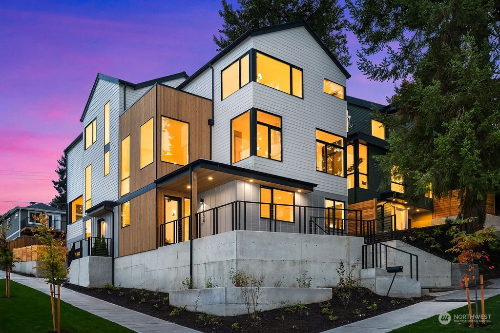 Photo of 1634 30th Avenue, Seattle, WA 98122 (MLS # 2171724)