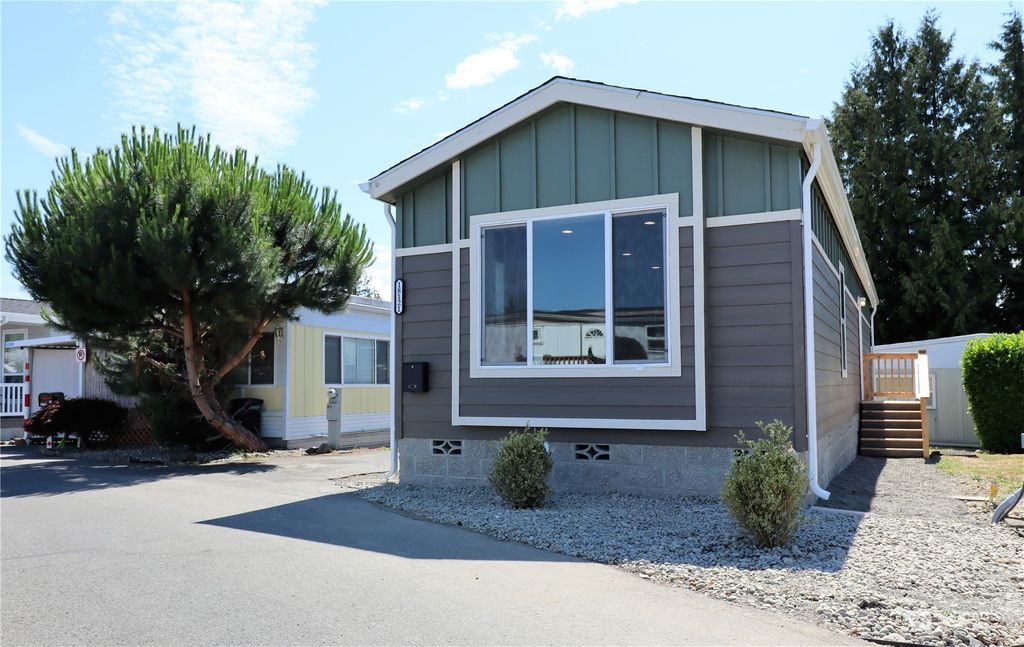 Photo of 18121 32nd Avenue S #334, SeaTac, WA 98188 (MLS # 2138625)