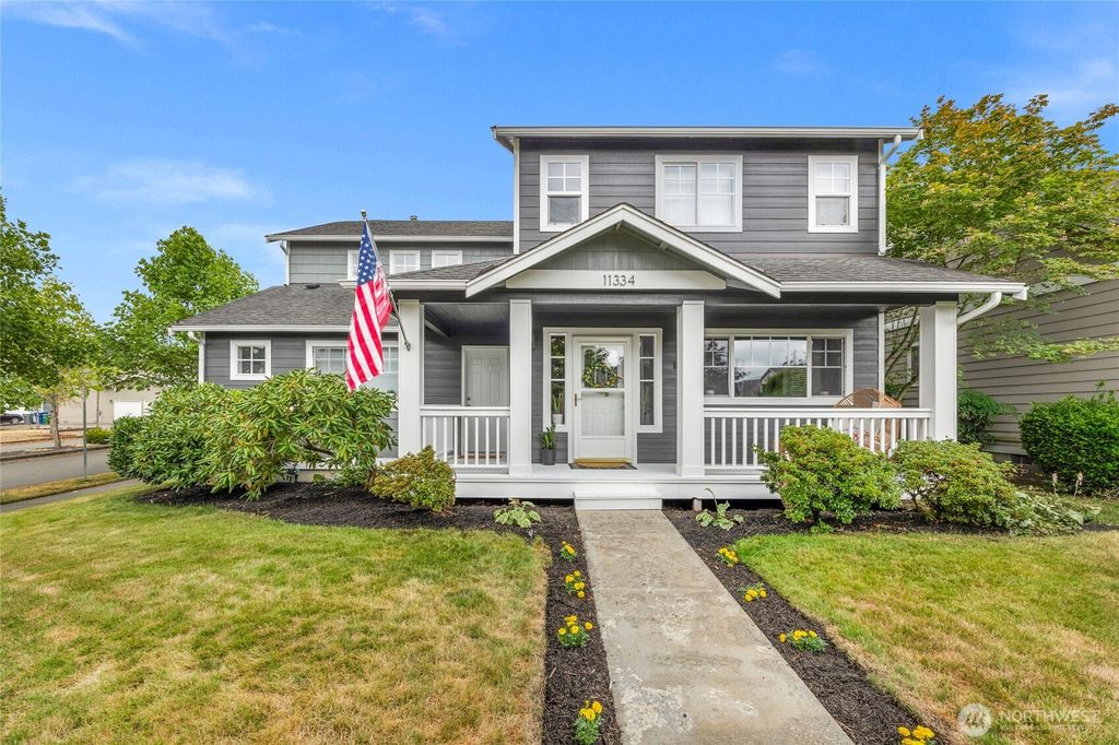 Photo of 11334 33rd Street NE, Lake Stevens, WA 98258 (MLS # 2419402)