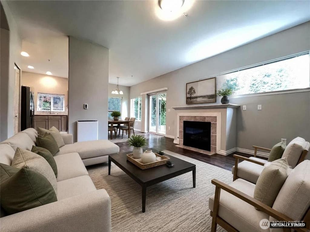 Photo of 10025 9th Avenue W #D-101, Everett, WA 98204 (MLS # 2536190)
