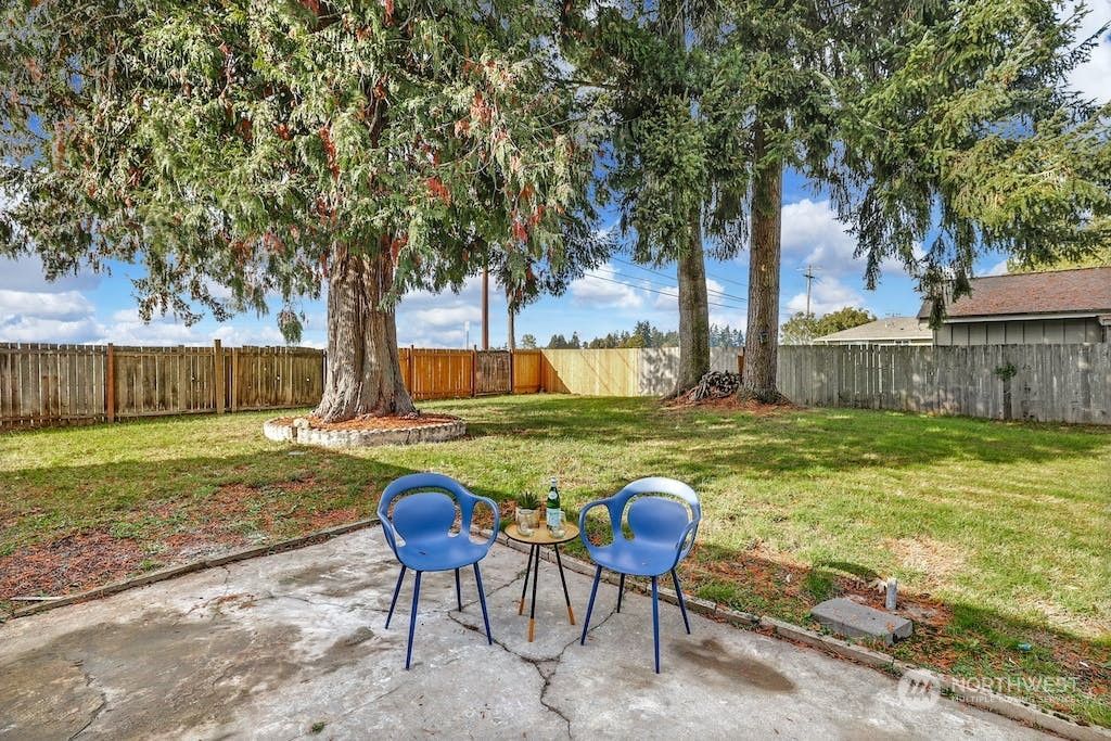 Photo of 8804 NE 185th Street, Bothell, WA 98011 (MLS # 2174162)