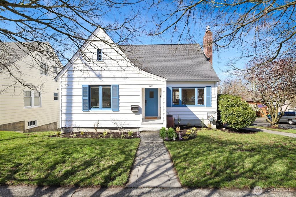 Photo of 3401 16th Avenue S, Seattle, WA 98144 (MLS # 2351304)