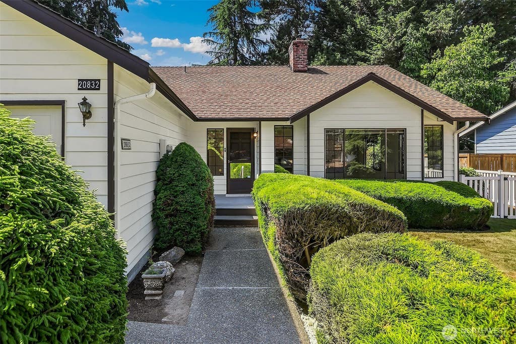 Photo of 20832 88th Place W, Edmonds, WA 98026 (MLS # 2558368)