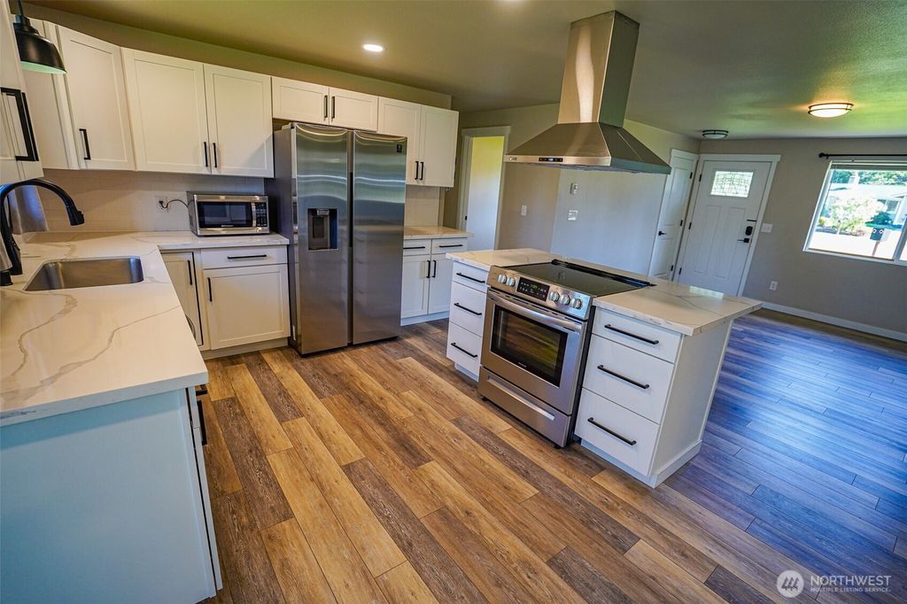 Photo of 1930 SE Diamond Place, Port Orchard, WA 98366 (MLS # 2513414)