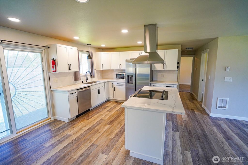 Photo of 1930 SE Diamond Place, Port Orchard, WA 98366 (MLS # 2513414)