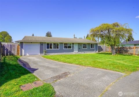 Photo of 1930 SE Diamond Place, Port Orchard, WA 98366 (MLS # 2513414)