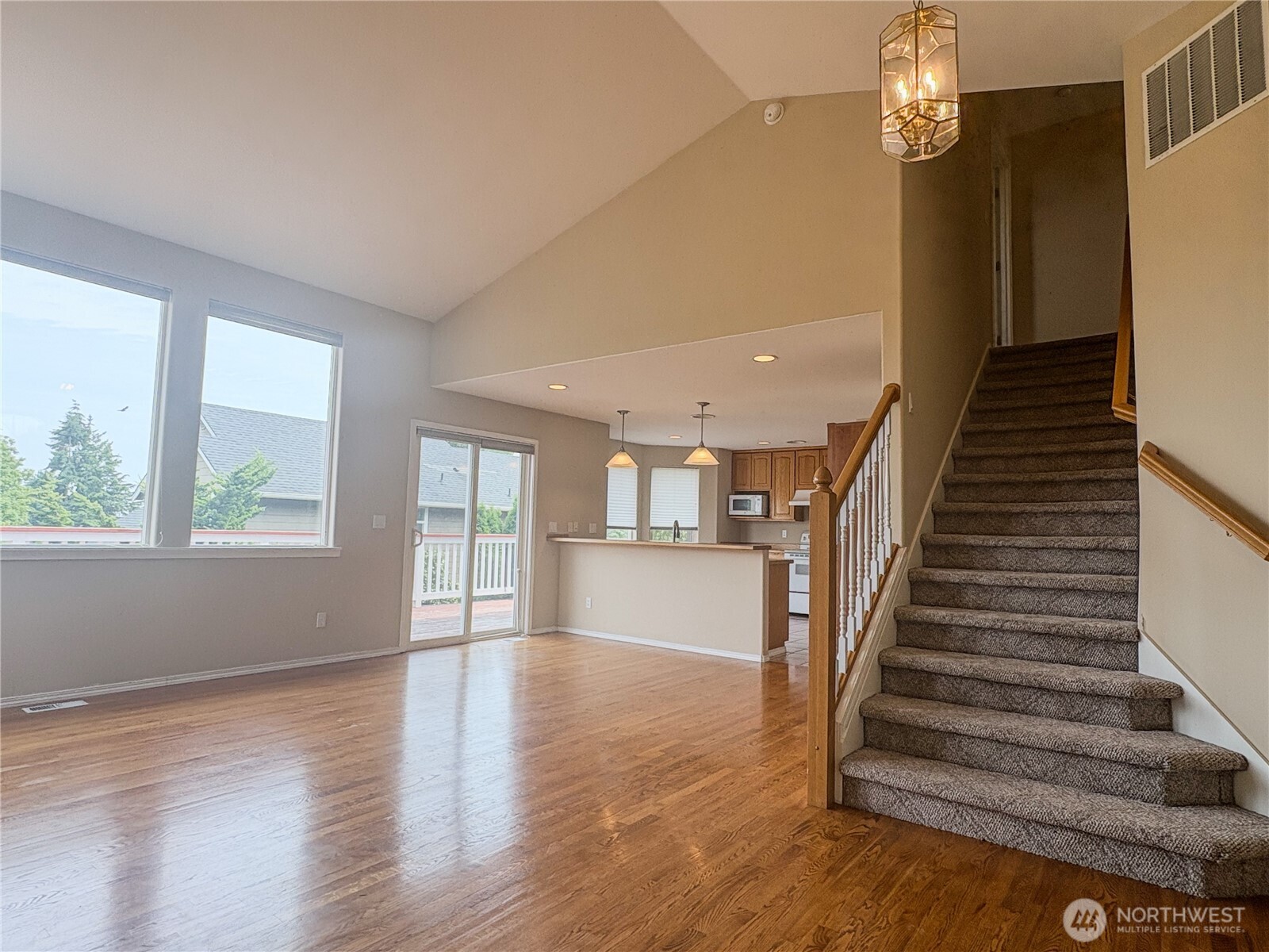 3219 N Shirley Street