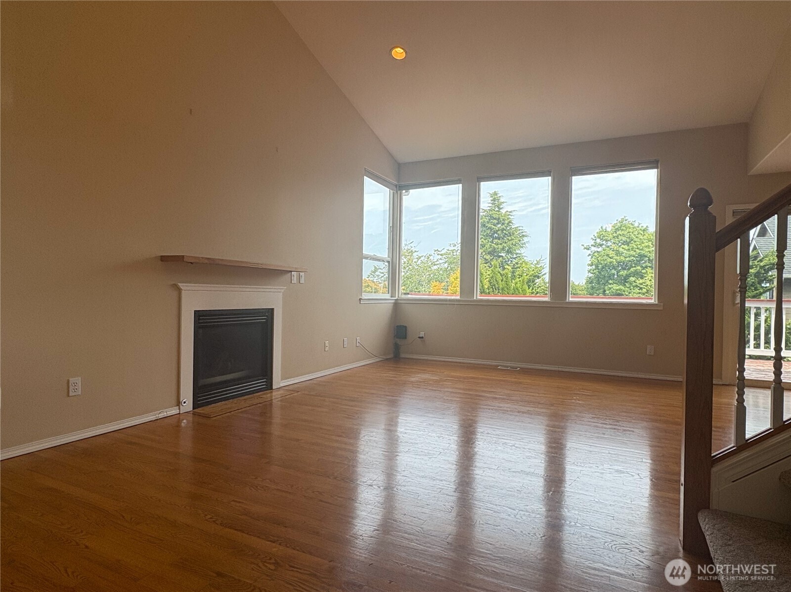 3219 N Shirley Street