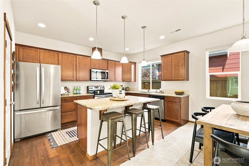 4843 Shelby Place