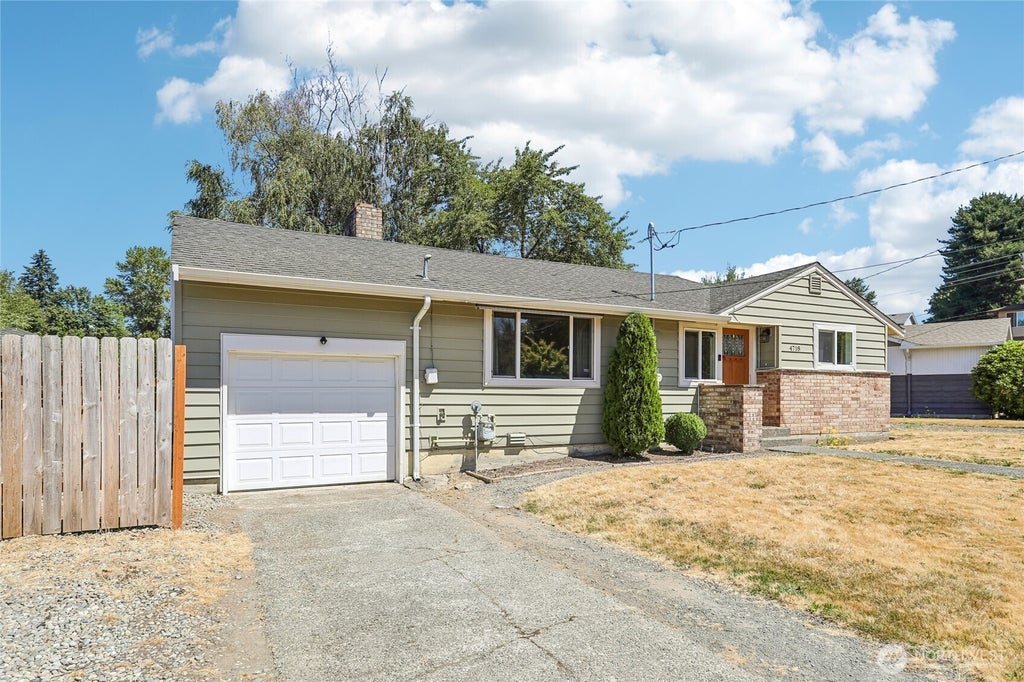 Photo of 4718 S Victor Street, Seattle, WA 98178 (MLS # 2549231)
