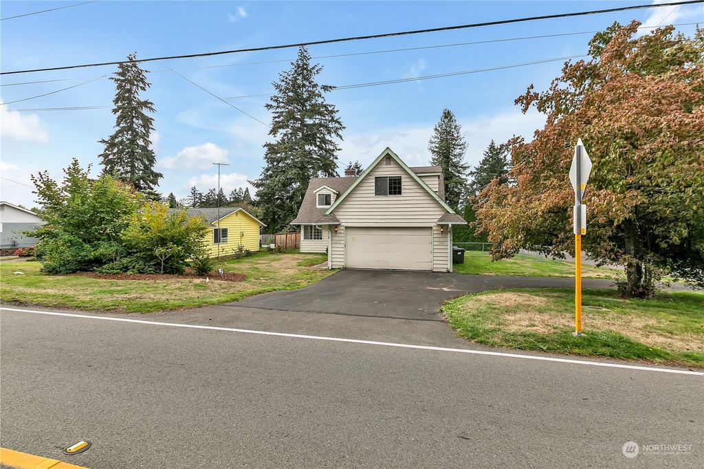 Photo of 905 Reiten Road, Kent, WA 98030 (MLS # 2293399)