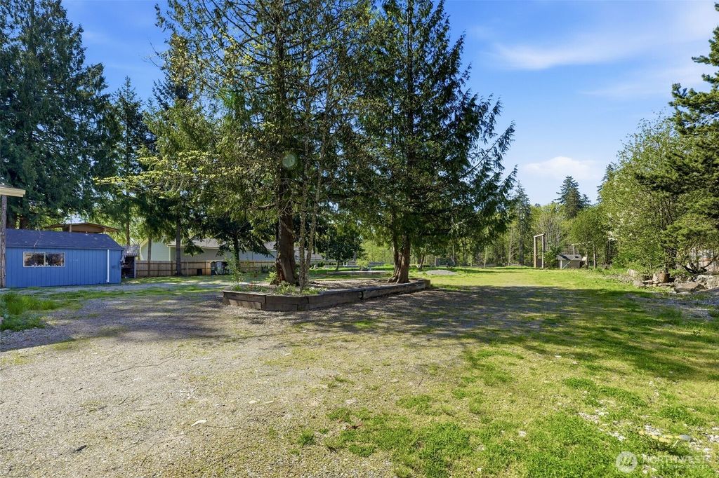 Photo of 31060 W Lake Morton Drive SE, Kent, WA 98042 (MLS # 2511074)