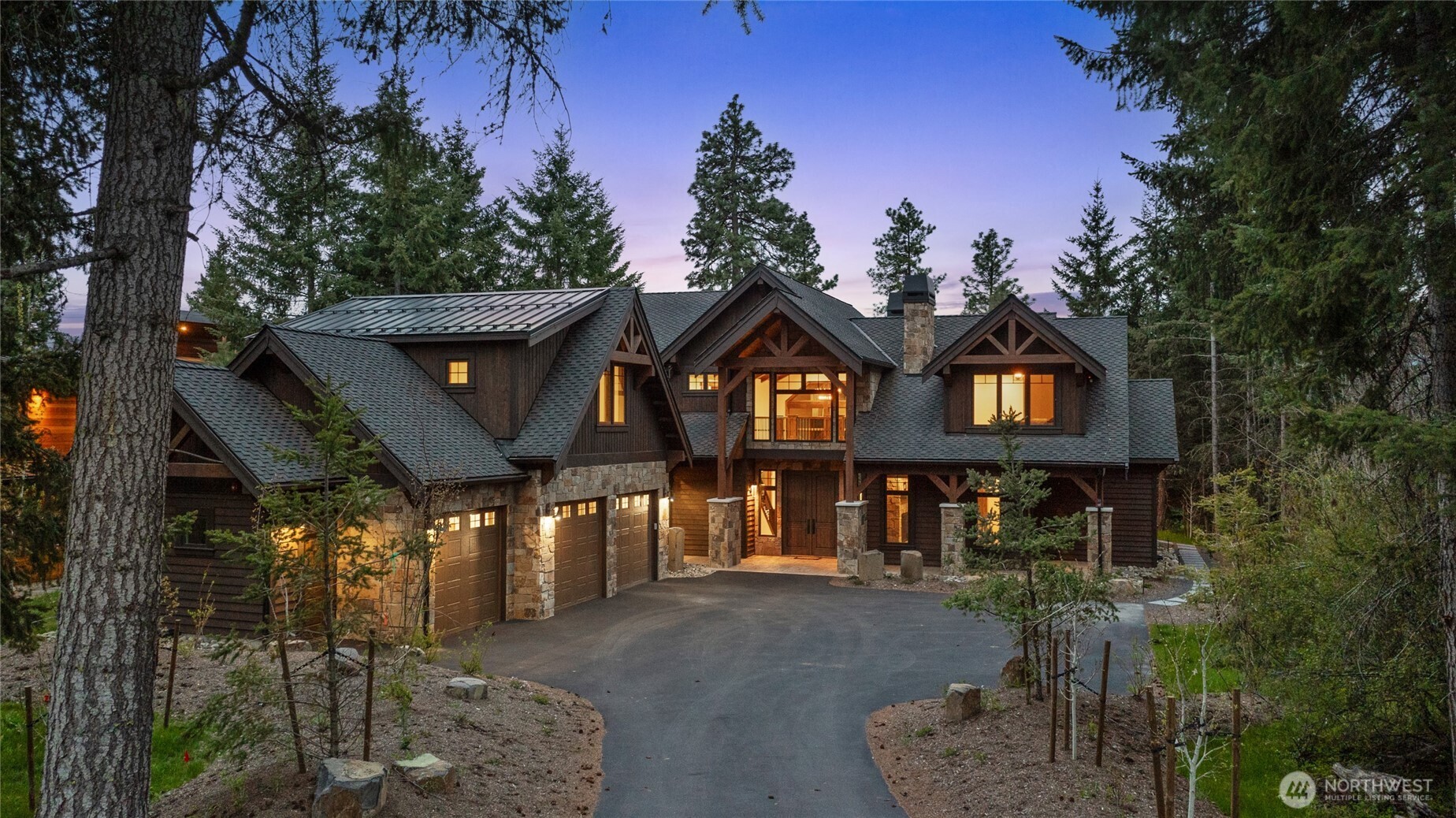112 Wanawish Loop