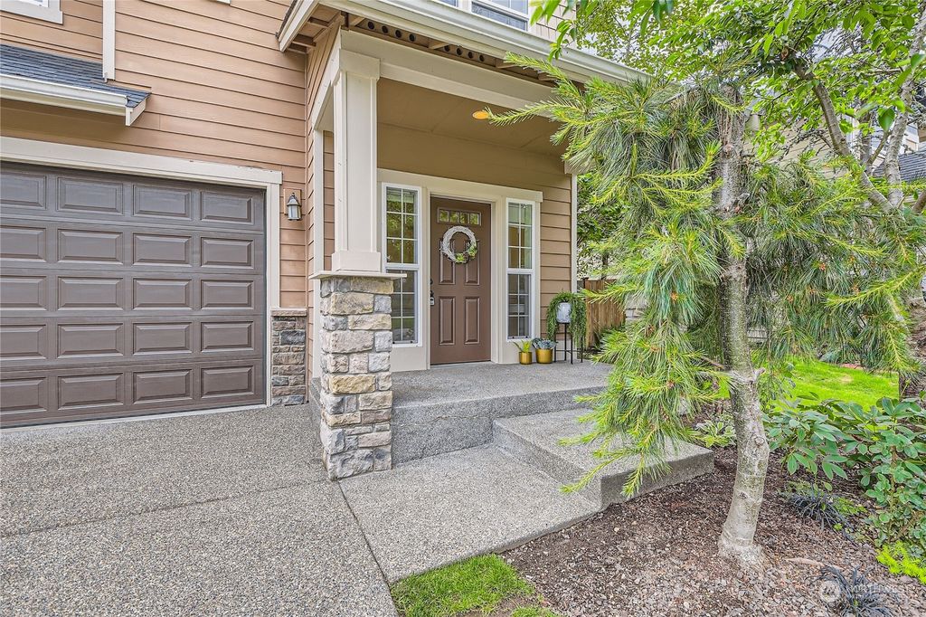 Photo of 1122 117th Drive SE, Lake Stevens, WA 98258 (MLS # 2131163)