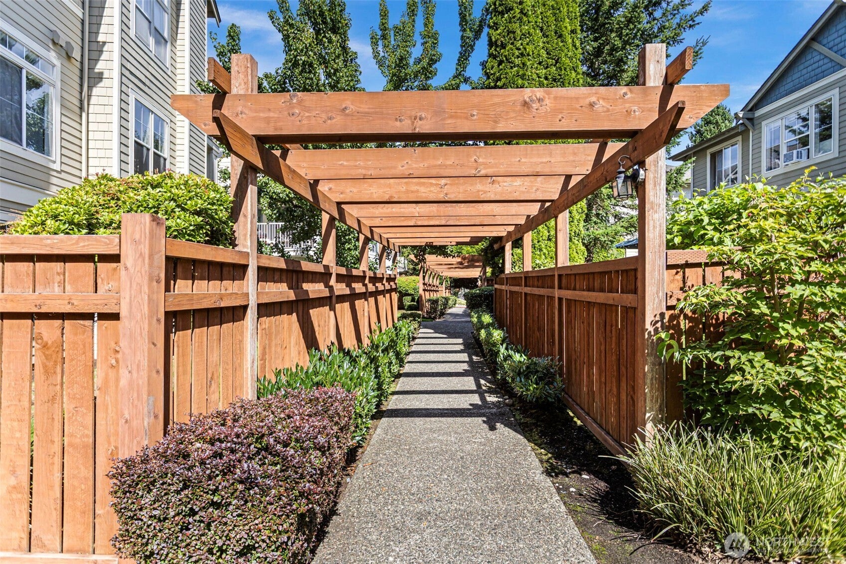 2034 Newport Way NW 11-1