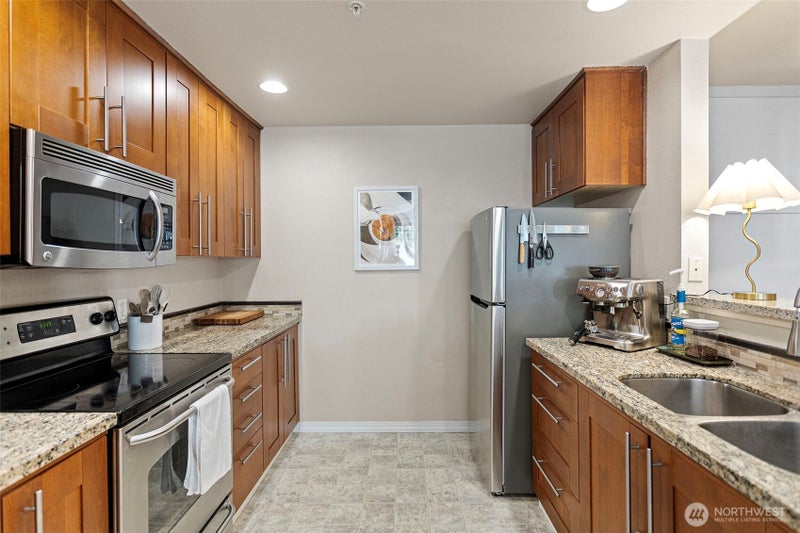 2034 Newport Way NW 11-1
