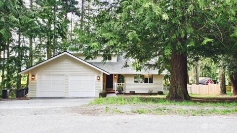 Photo of 5392 April Drive, Langley, WA 98260 (MLS # 2493031)