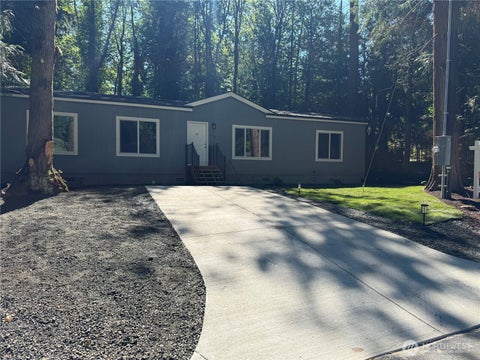Photo of 1118 Brentwood Drive, Bremerton, WA 98312 (MLS # 2540004)