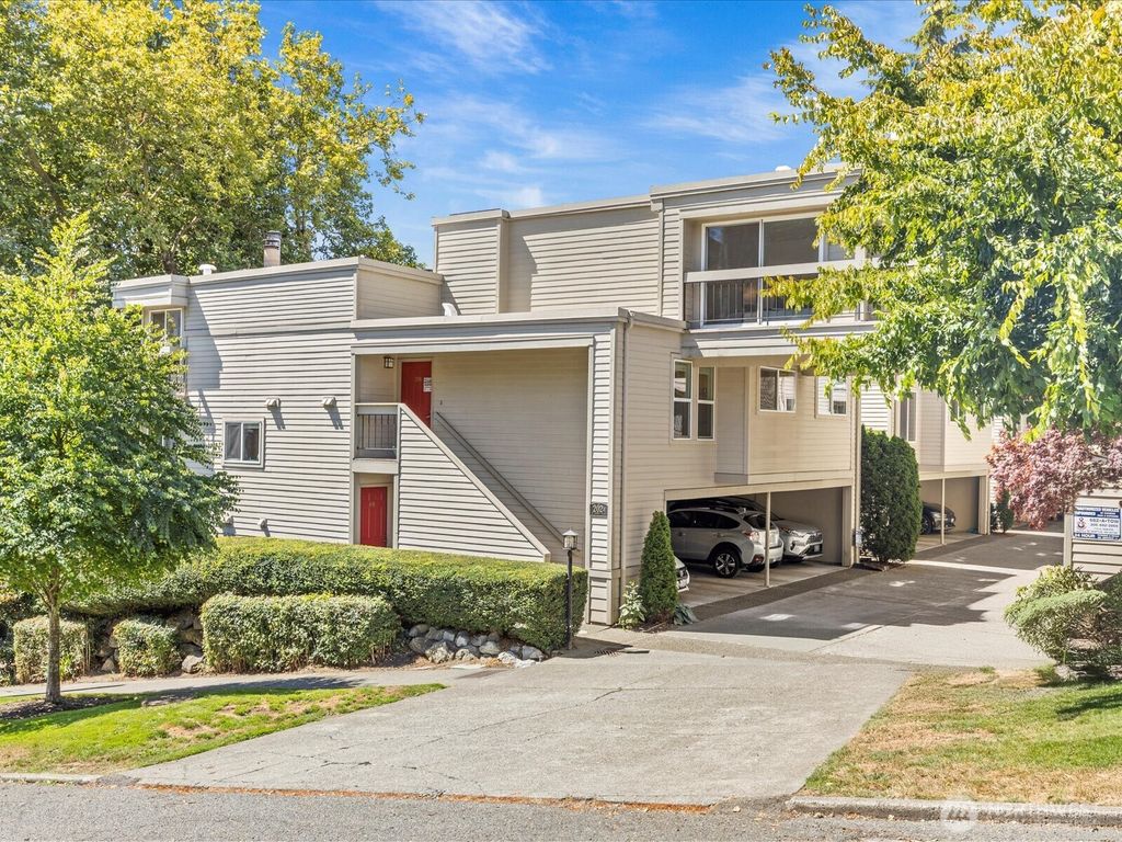 Photo of 202 W Olympic Place #103, Seattle, WA 98119 (MLS # 2421132)