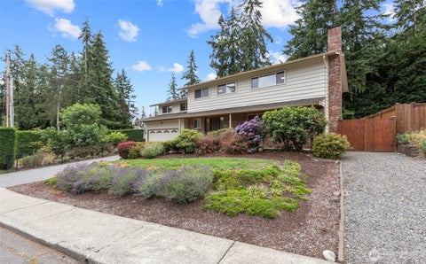 Photo of 1007 174th Avenue NE, Bellevue, WA 98008 (MLS # 2592213)