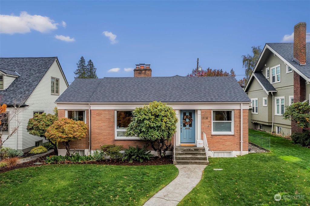 Photo of 2526 8th Avenue W, Seattle, WA 98119 (MLS # 2172730)