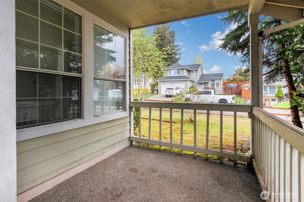 Photo of 26407 118th Place SE, Kent, WA 98030 (MLS # 2509276)