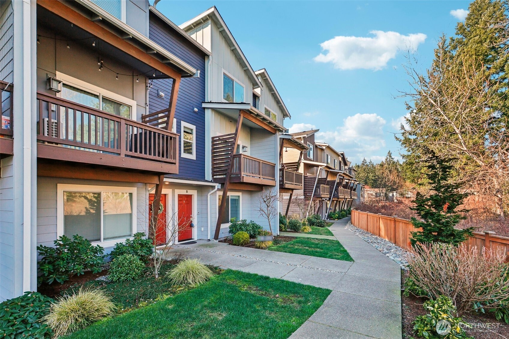 17411 118th Avenue Ct E B