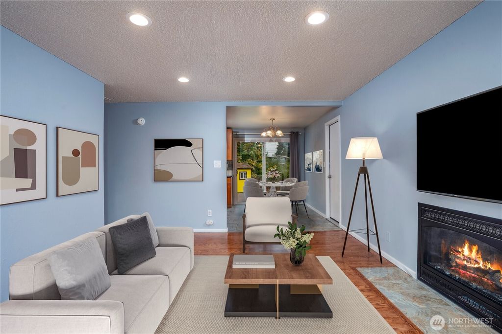 Photo of 30117 3rd Place SW, Federal Way, WA 98023 (MLS # 2428555)