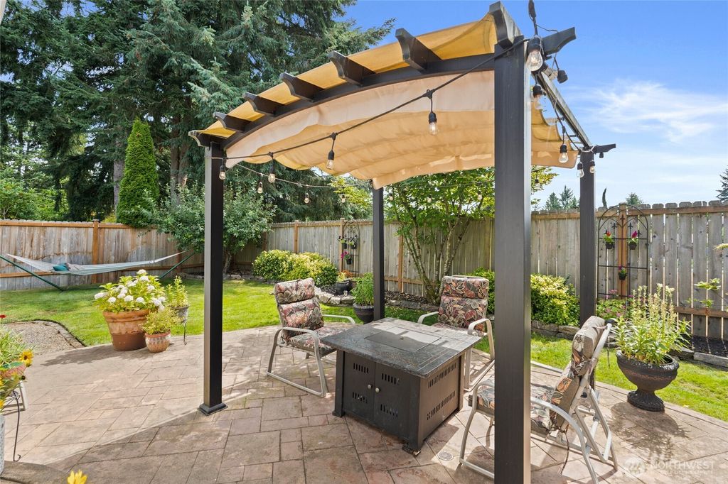 Photo of 2406 134th Place SE, Mill Creek, WA 98012 (MLS # 2385823)
