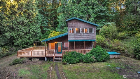 Photo of 15416 344th Avenue NE, Duvall, WA 98019 (MLS # 2580193)