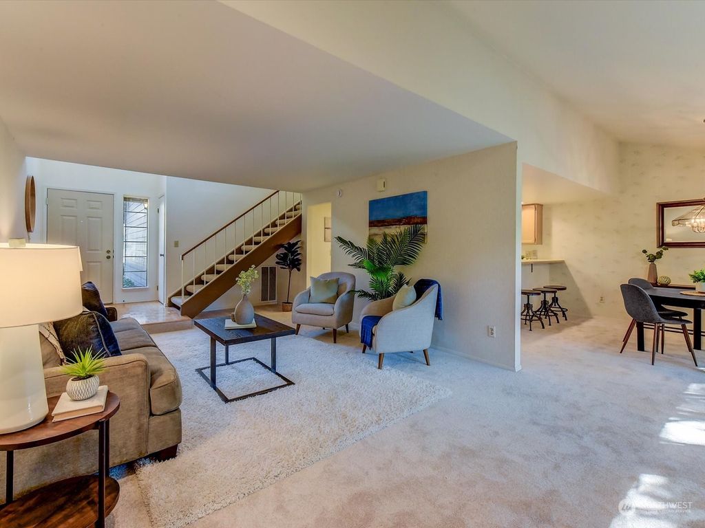 Photo of 16149 SE 33rd Lane #702, Bellevue, WA 98008 (MLS # 2209770)