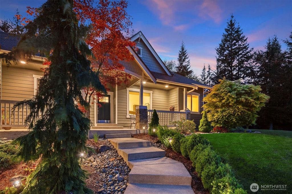 Photo of 10730 204th Avenue SE, Snohomish, WA 98290 (MLS # 2356364)
