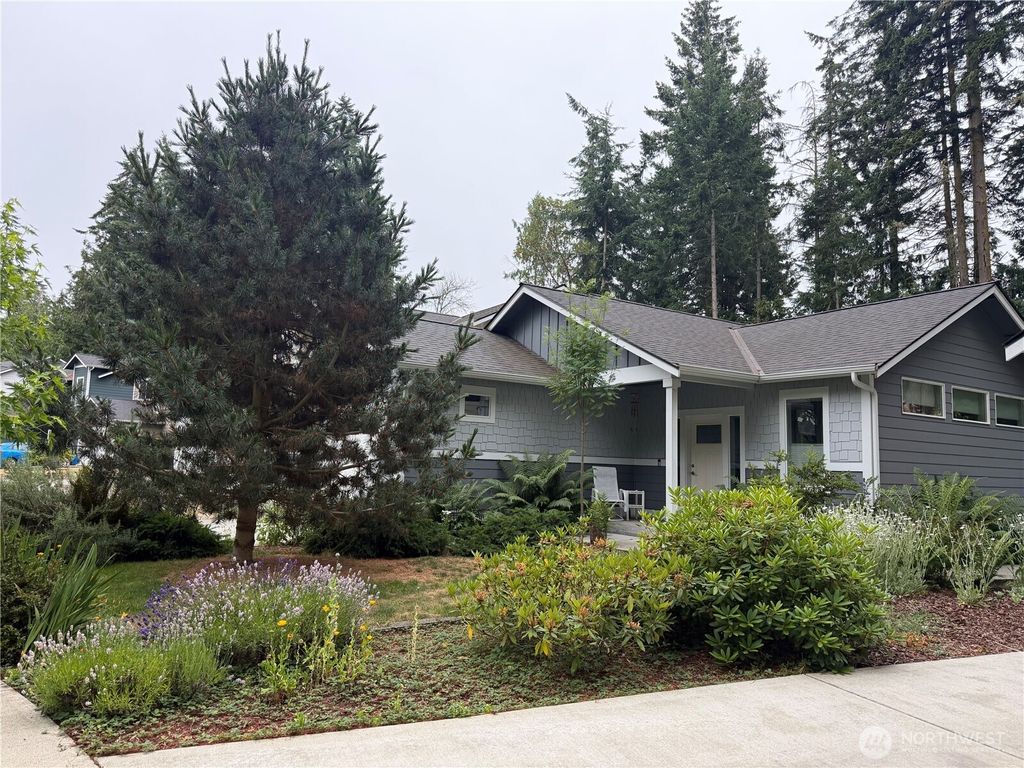 Photo of 2252 W Rosecrans Court, Port Townsend, WA 98368 (MLS # 2547063)