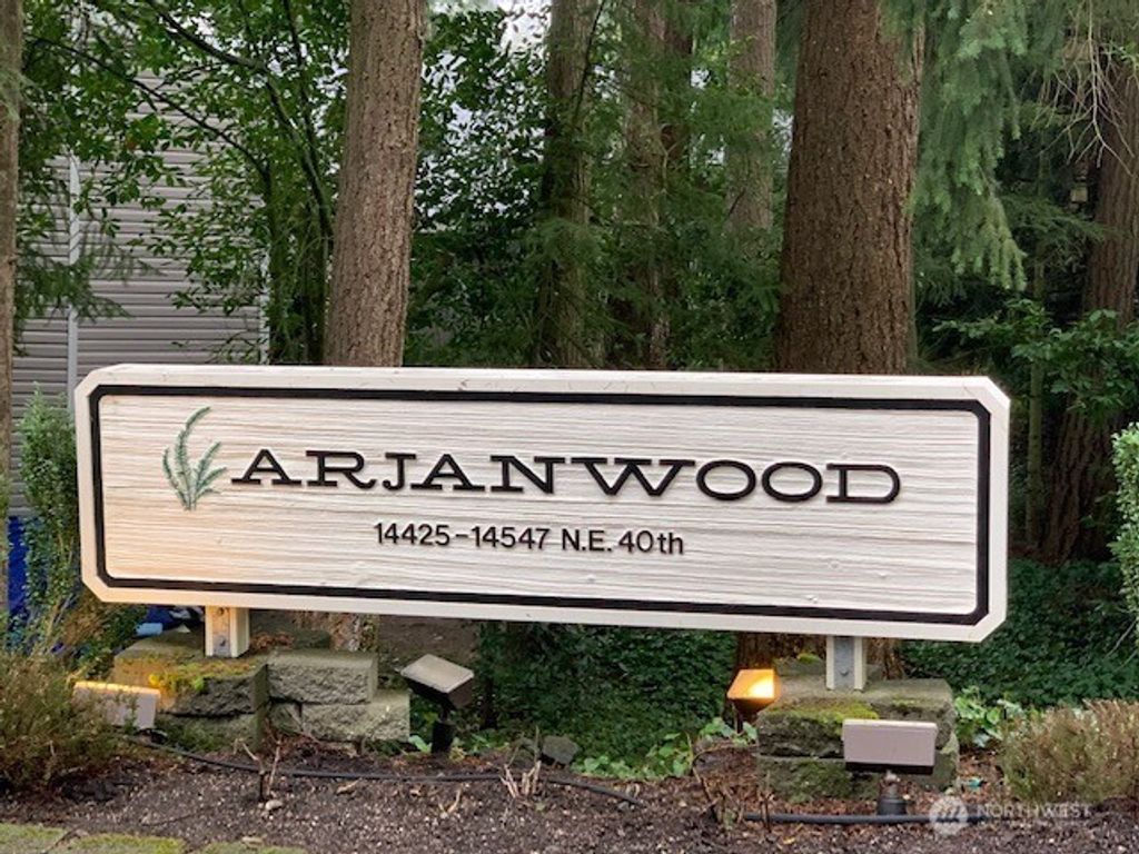 Photo of 14435 NE 40 Street #B101, Bellevue, WA 98007 (MLS # 2496639)