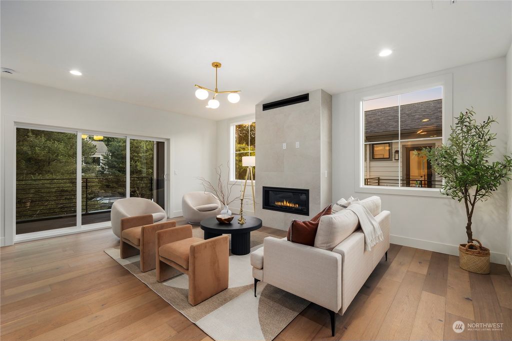 Photo of 3016 E Howell Street, Seattle, WA 98122 (MLS # 2255656)