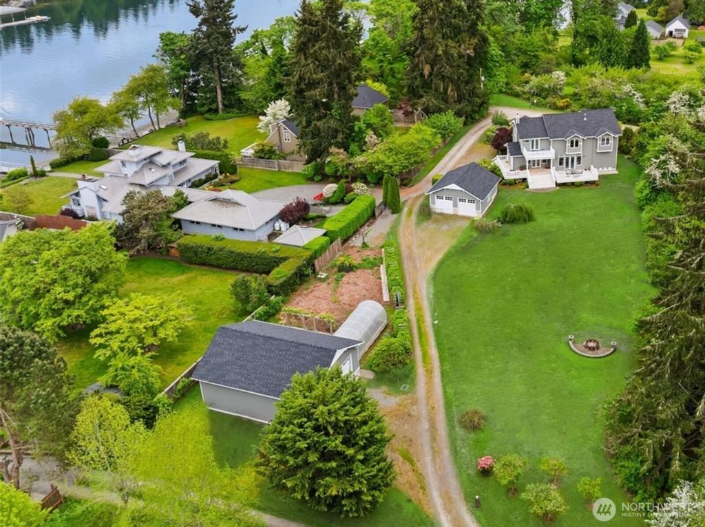 Photo of 15390 Broom Street NE, Bainbridge Island, WA 98110 (MLS # 2524040)