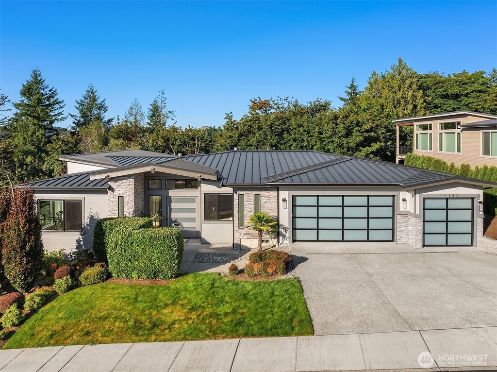 Photo of 14146 SE 83rd Street, Newcastle, WA 98059 (MLS # 2416273)